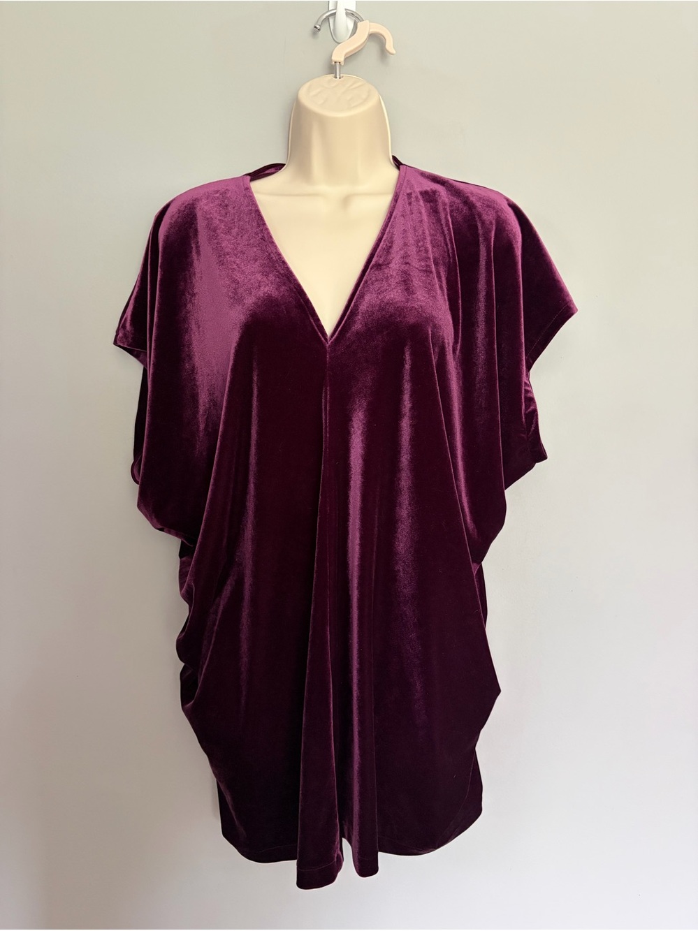 Lands End Velvet Tunic Top Women’s Size XL 18 Deep Purple V-Neck Boxy Cap Sleeve